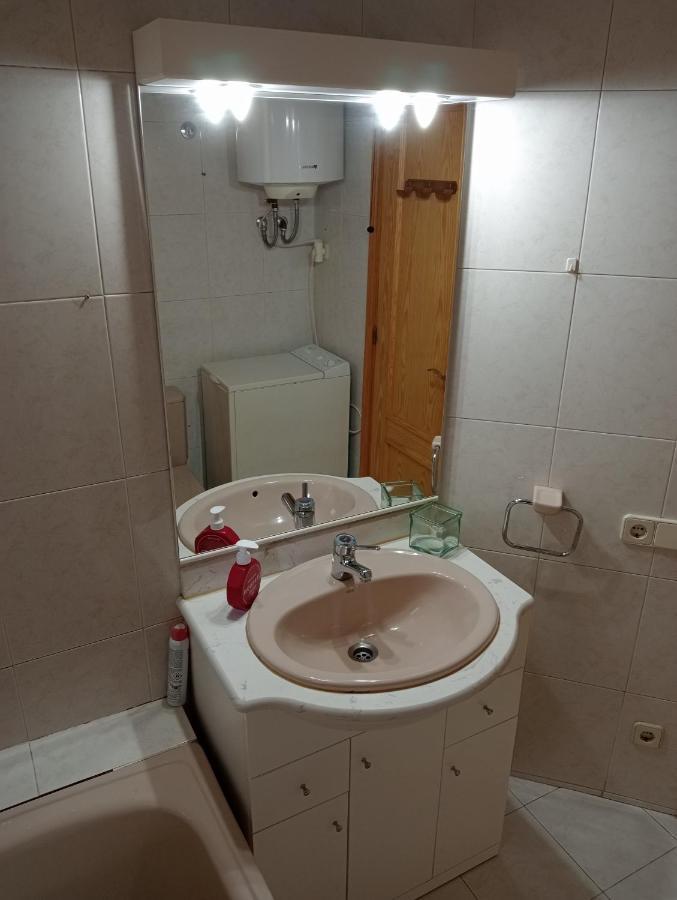 Apartamento Con Terraza Y Vistas Panoramicas En Tauell Bagian luar foto