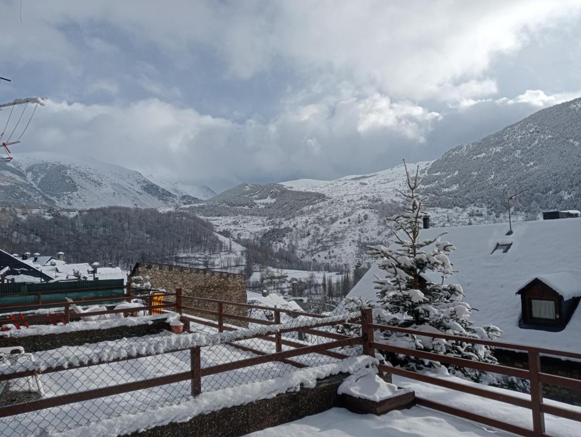 Apartamento Con Terraza Y Vistas Panoramicas En Tauell Apartment Bagian luar foto