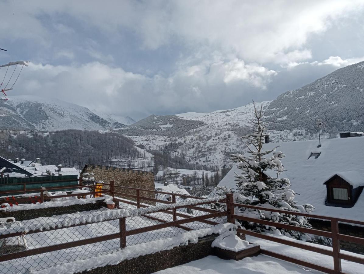 Apartamento Con Terraza Y Vistas Panoramicas En Tauell Bagian luar foto