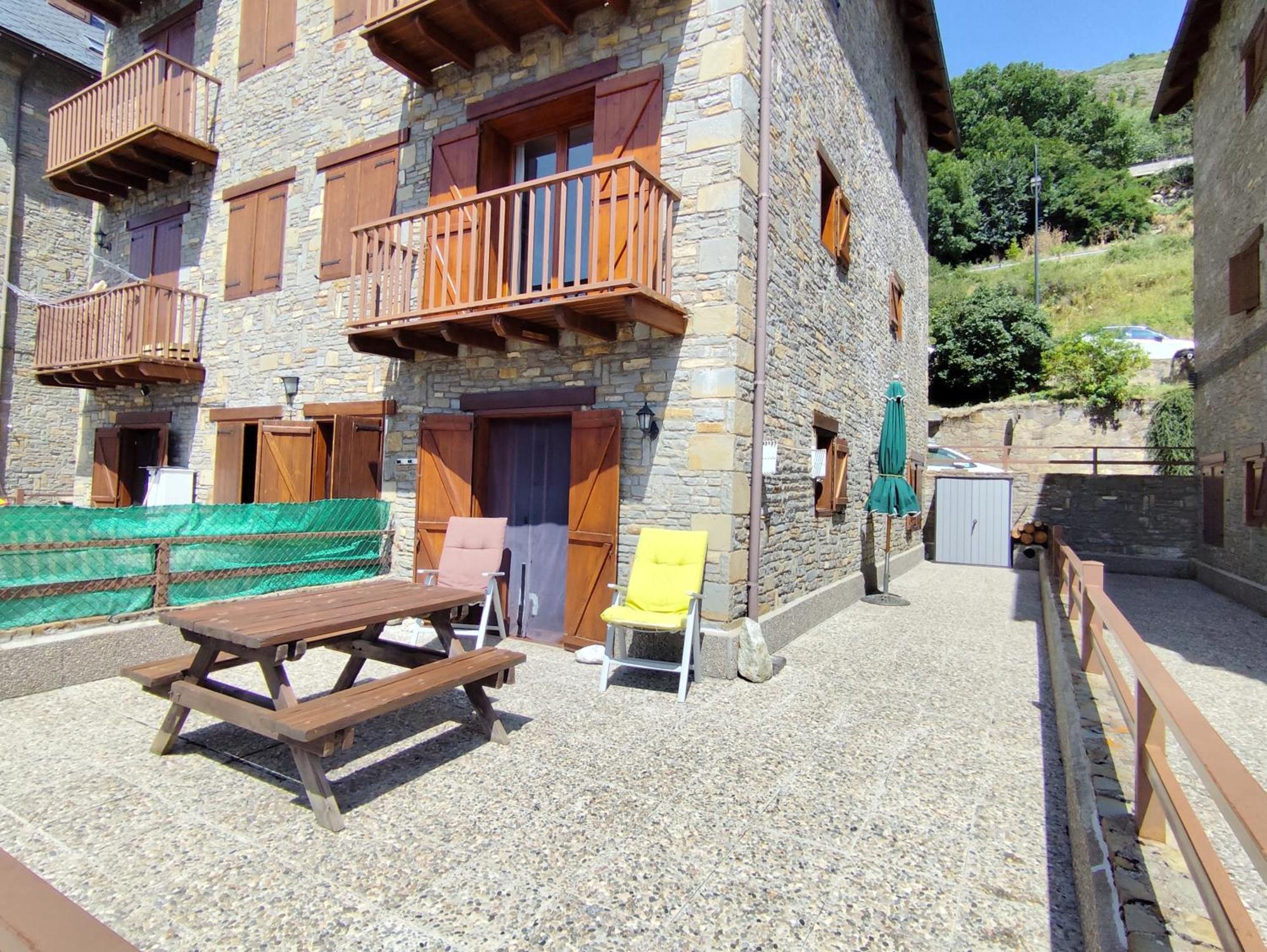 Apartamento Con Terraza Y Vistas Panoramicas En Tauell Bagian luar foto